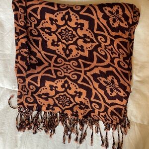 Spartina 449 Maggioni Viscose scarf. 26”W X 90”L. NWT